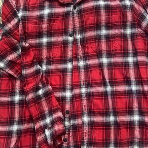 American Eagle Outfitters Red and Black Polo Shirt